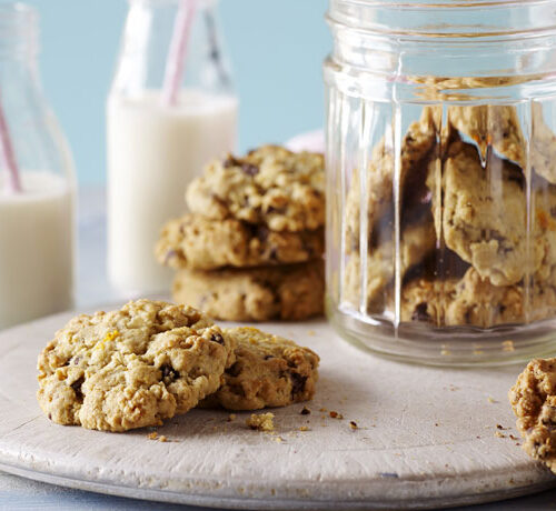 Chocolate Chip Oatmeal Cookies Recipe