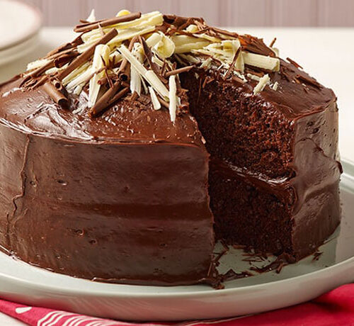 Rich Chocolate Fudge Cake