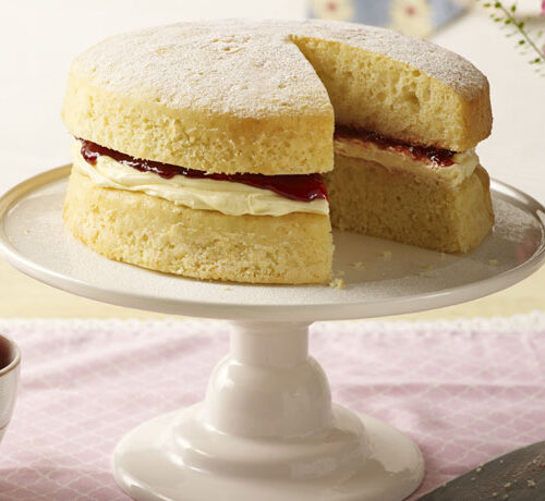 Classic Victoria Sponge Cake