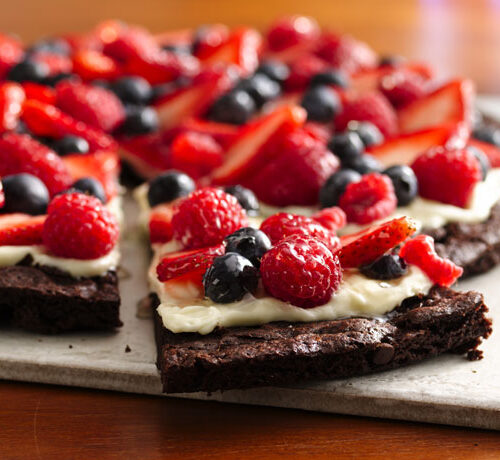 Gluten-Free Brownie and Berries Dessert Pizza