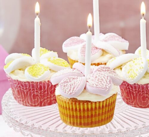 Happy Birthday Marshmallow Cupcakes