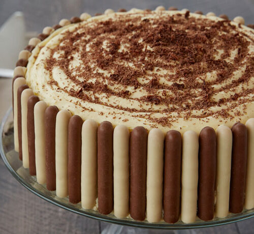 Tiramisu Cake