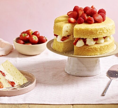 Berries & Cream Victoria Sponge