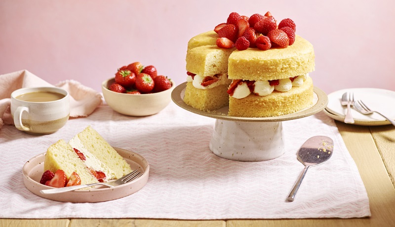 Berries & Cream Victoria Sponge