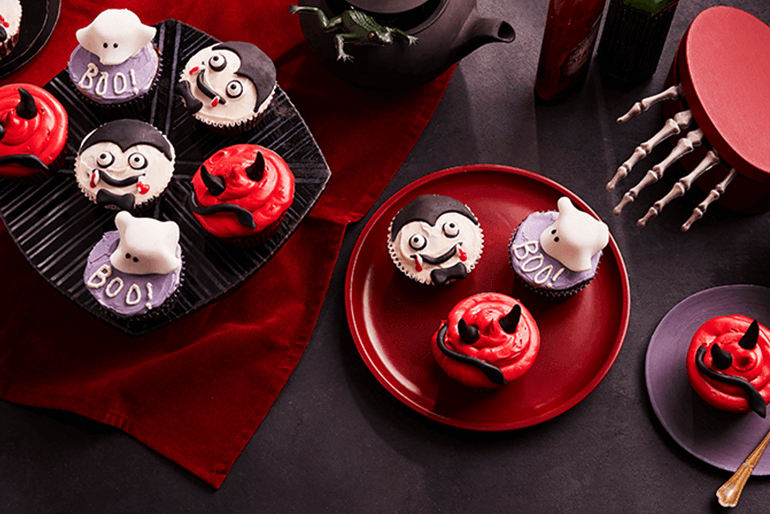 Halloween Fright Night Cupcakes served on red & black plates